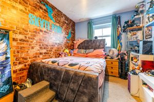 Photo 19- click for photo gallery